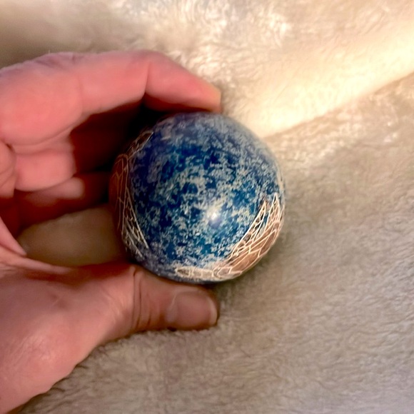 AFRICAN HAND CARVED ETCHED SEA TURTLE DECORATIVE STONE EGG FROM KENYA 🇰🇪 - Picture 6 of 8